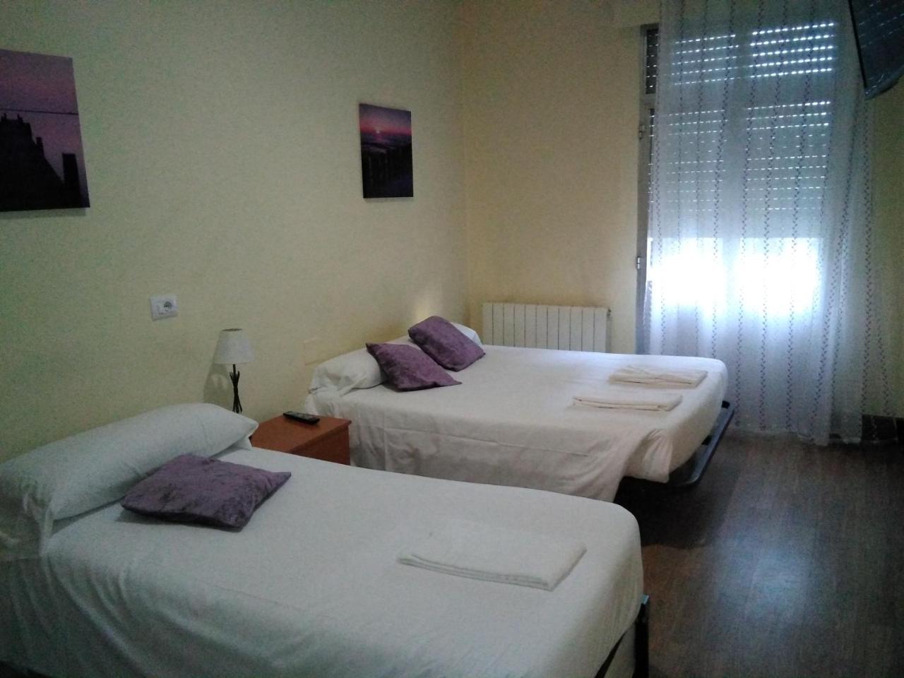 Hostal Ancla Dorada Vigo Extérieur photo